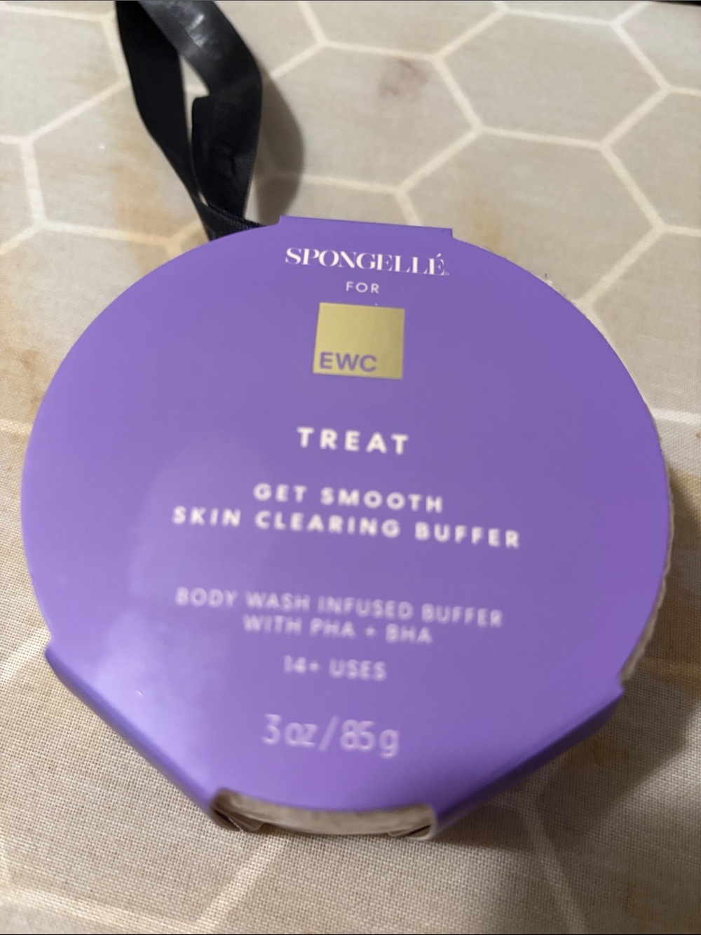 Spongellé Treat Get Smooth Skin Clearing Buffer - Purple